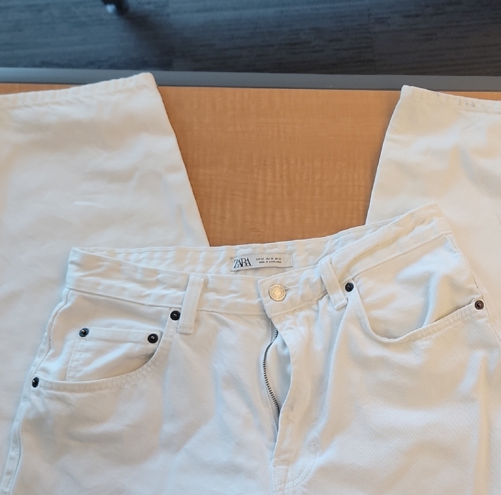 Zara Men's White Jeans